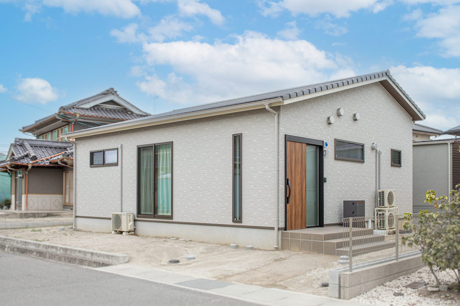 家具のようなキッチンの平屋住宅01