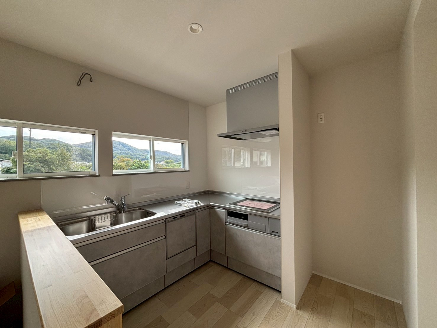 神辺町上御領【販売中】02